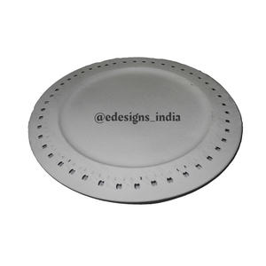 Assiette de présentation en acier inoxydable pour mariage, assiette de service de designer de forme ronde faite à la main, assiette décorative classique et élégante sous l'assiette - Product Image 4