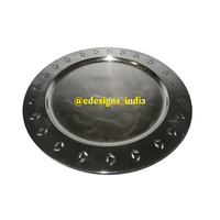 Assiette de présentation décorative en fer, faite à la main, écologique, jetable, pour usage domestique et en restaurant, luxueuse, élégante, de style indien, pour la table