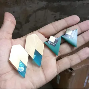 Anting Kayu dan Resin Wanita, Perhiasan Klakson Anting