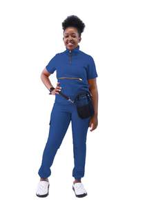 Uniformes de manga corta para enfermeras, conjunto de pantalones apilados con volantes para correr, venta al por mayor - Product Image 2