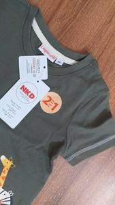 Nouveau Lot de Vêtements d'Enfants Garçons en Surplus du Bangladesh, Ensembles T-Shirt à Manches Courtes et Col Ras du Cou avec Short de Marques - Product Image 3