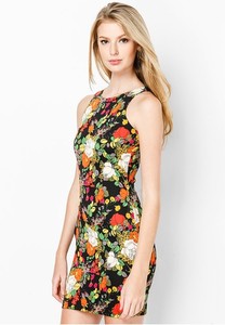 OEM/ODM fabricante florales sin respaldo sexy mujeres ropa cóctel bodycon mini vestido hecho en Vietnam - Product Image 6