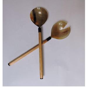 Outils de cuisine essoreur manuel pour salade de fruits et légumes, ensemble de cuillères et fourchettes artisanales en corne naturelle pour serveur de salade - Product Image 6