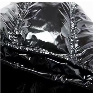 Veste bomber tissée à capuche pour homme, personnalisée OEM, brillante, rembourrée, chaude pour l'extérieur, hiver - Product Image 5