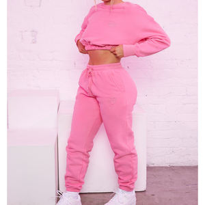 Tenues d'entraînement 2 pièces respirantes grande taille pour femmes Logo personnalisé haut à manches longues et pantalon Legging Jogger pour l'hiver coupe-vent - Product Image 4