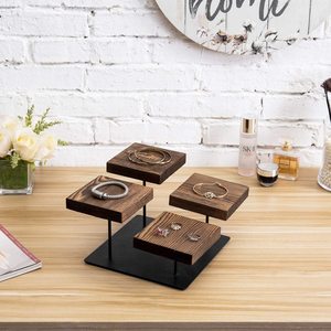 ไม้สีน้ำตาลแบบชนบท4ชั้นและขาตั้งแสดงเครื่องประดับโลหะสีดำ - Product Image 1