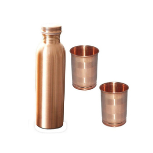 Juego de Botella de Agua Potable de Cobre Puro con 2 Vasos |   Botella de Almacenamiento Duradera para Bebidas Saludables Ayurvédicas, 100% Cobre, a Prueba de Fugas - Product Image 1