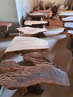 Table en racine de teck moderne pour la décoration d'anniversaire