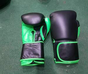 Gants de boxe d'entraînement professionnel fermeture à boucle à crochet Type Pro nouveau Design gagnant Sparring respirant gants de boxe en cuir PU - Product Image 4