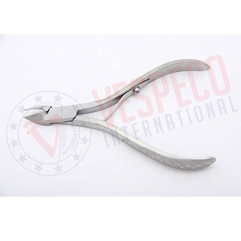 Polish or matt finish as per customer requirements.