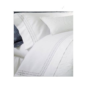 Literie brodée à la main ensembles - Product Image 2