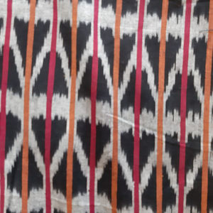 Wholesale <b>Cotton</b> <b>Silk</b> Blended Ikat <b>Fabric</b> for Garment, Home Textiles Furnishing & Bags Accessories Handwoven Raw Material <b>Fabric</b> - Product Image 1