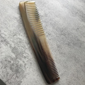 Natural Buffalo Horn <b>Hair</b> <b>Comb</b> Eco-Friendly <b>Hair</b> Styling Tool - Product Image 2