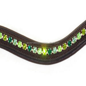 Banda de cuero curvo para cejas de caballo, impresionante y único, acabado alto, cuero negro, hecho a mano con cristal grande verde esmeralda - Product Image 2