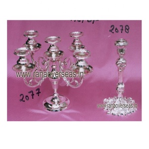 Offre Spéciale Candélabre en aluminium à 5 bras pour mariage, fête de Noël et décoration de table à manger à la maison - Product Image 1