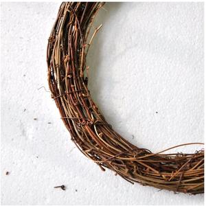قاعدة إكليل من نبات العنب بطول 12 بوصة، مبيعات ساخنة بالجملة، مواد للصناعات اليدوية، قاعدة إكليل طبيعية - Product Image 5