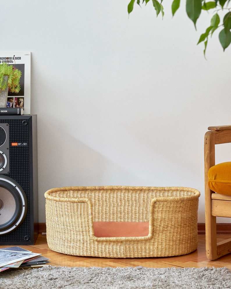 เหลืองอ่อน