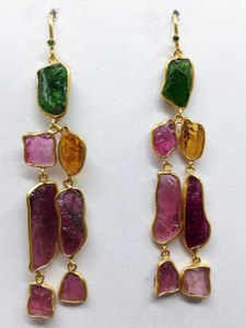 Pendientes de piedras preciosas de moda de plata de ley atractiva turmalina áspera multicolor colgantes largos chapados en oro de estilo único - Product Image 4