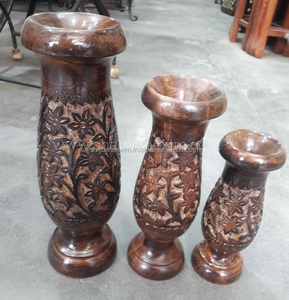 Diferentes diseños ecológicos de candelabros de madera, candelabros de madera natural en la India - Product Image 2