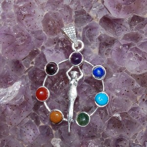 Con buena calidad de colgantes de chakra de ángeles: colgantes de chakra de ángeles a la venta - Product Image 1