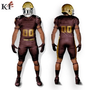 Uniforme de football américain personnalisé pour hommes, imprimé par sublimation bordeaux et or, polyester respirant, coutures invisibles, vêtements d'entraînement pour adultes - Product Image 6