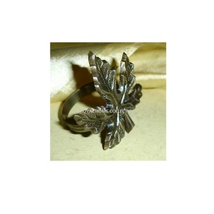 Servilletero de libélula de plata hecho de metal, diseño antiguo, vajilla, servilletero, soporte de tejido para uso de fiesta de boda a la venta - Product Image 5