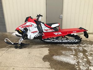 Cổ Phiếu Cho Năm 2020 Polaris PRO-RMK 163 Xe Trượt Tuyết Trên Núi Cuối Cùng - Product Image 3