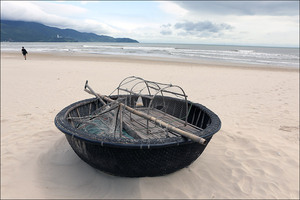 เรือประมงขนาดเล็กที่มีราคาที่แข่งขันในเวียดนาม6คน - Product Image 3