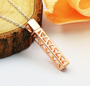 สร้อยคอแฟชั่นทรงสามเหลี่ยมน้ำมันหอมระเหยกลิ่นโรสโกลด์,สร้อยคอเงินพร้อมจี้สำหรับคู่รักและคุณผู้หญิง - Product Image 2