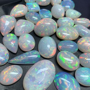 Cabochons en opale éthiopienne semi-précieuse, 100 pièces, pierres précieuses naturelles, couleur blanche de 20 à 30 Mm, vente en gros - Product Image 1