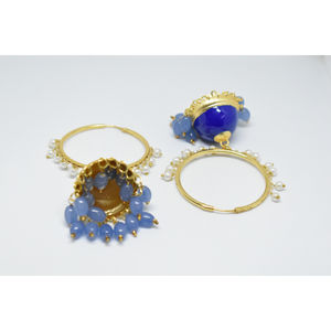 Hermosos aretes jhumka de latón con acabado dorado mate, estilo meenakari tradicional, de última tendencia, para niñas y mujeres. - Product Image 3