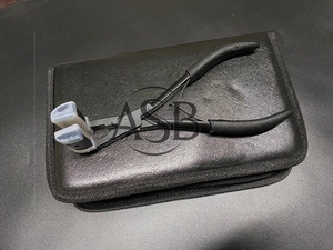 Pince d'extension de cheveux durable à la kératine noire mate Outils essentiels pour améliorer le volume et la longueur des cheveux - Product Image 2