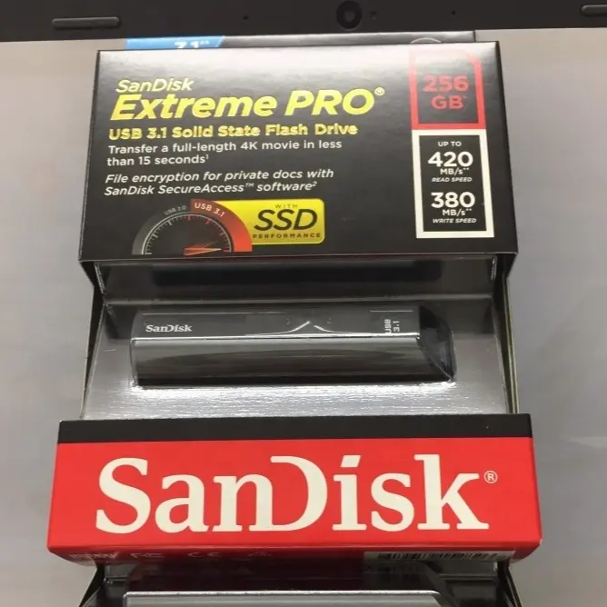 SanDisk चरम प्रो यूएसबी 3.1 ठोस राज्य फ्लैश ड्राइव SDCZ880
