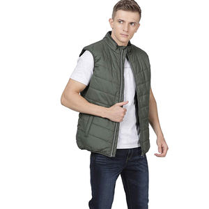 Blouson matelassé sans manches à capuche élégant pour homme, idéal pour l'hiver, écologique, coupe-vent, réversible, avec logo personnalisé, dernière tendance streetwear - Product Image 6
