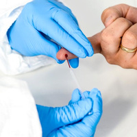 Gants jetables en nitrile bleu 3.5g & 4g Produits en caoutchouc durables