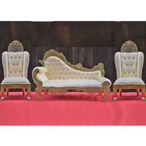 Sofá de boda de diseño italiano con sillas Muebles DE BODA italianos de estilo Malaysia Wedding Italian Loveseat & Designer Chairs - Product Image 1