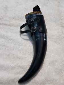 Corne à boire Viking en corne de buffle écologique polie à la main avec support et étui Artisanat naturel d'Inde - Product Image 4