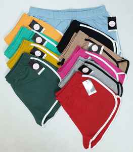 Short de jogging athlétique en coton personnalisé pour femmes respirant et imperméable-Short de yoga sans couture de couleur unie pour un usage décontracté - Product Image 1