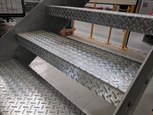 DAIYA-<span class=keywords><strong>escaleras</strong></span> <span class=keywords><strong>de</strong></span> <span class=keywords><strong>hierro</strong></span> con acero inoxidable, para exterior, nigeriano - Product Image 3