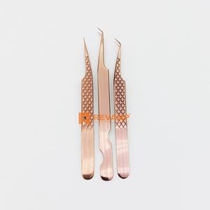 แหนบต่อขนตาสแตนเลสสีโรสโกลด์ระดับมืออาชีพ 45 องศา สำหรับแยกขนตาและเพิ่มวอลลุ่ม ป้องกันแม่เหล็ก รุ่นปรับปรุงใหม่ - Product Image 2