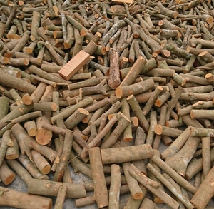 ถ่านไม้เนื้อแข็งเวียดนาม คุณภาพสูง 100% จากธรรมชาติ ใช้ได้นาน 4-5 ชั่วโมง สำหรับเตาบาร์บีคิว - Product Image 2