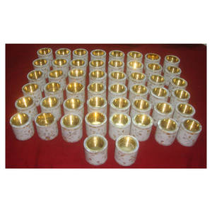 Portavelas con Incrustaciones de Nácar Blanco Natural y Diseño Floral - Product Image 1