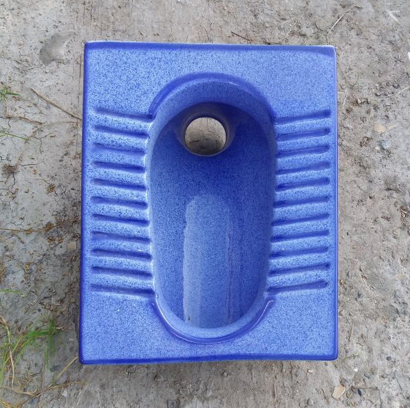 Керамическая квадратная сковорода небесно-голубого цвета в рустикальном стиле, фарфоровая сантехника Orissa, сковорода унитаза из Индии, Лучшая цена FOB, экспортное качество