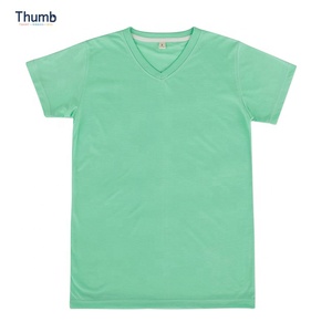 Nouvelle mode de fabricants de vêtements de haute qualité T-shirt à col en V extensible pour hommes 100% polyester fabriqué en Thaïlande - Product Image 1