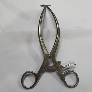 Retractor Quirúrgico Ortopédico de Diseño Superior, Manual, con Múltiples Ganchos, Material de Acero Inoxidable, Calidad Premium - Product Image 2