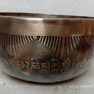 รูปปั้นโลหะสีบรอนซ์เนปาลทำด้วยมือแกะสลักแบบกำหนดเองพระพุทธรูปร้องเพลงฮวงจุ้ยสไตล์แกะสลักของที่ระลึกการหล่อ - Product Image 1