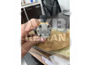 Injecteur diesel d'origine neuf T400726 T434154 4598473 pour moteur 1506A avec garantie de 6 mois - Product Image 4