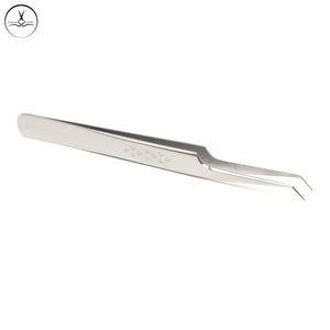 แหนบติดขนตา Caesar รุ่น EE-1046-S คุณภาพสูง ผลิตจากสแตนเลสเกรดพรีเมียม ปลายเรียบ แม่นยำ ขนาด 13 มม. สำหรับติดขนตา - Product Image 2