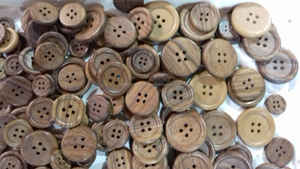 Bouton en bois - Product Image 2