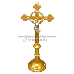 Crucifijo de latón CF1005 Símbolo religioso elegante para velas y decoración del hogar - Product Image 2